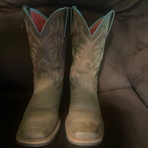 Ariat Women’s work boots
